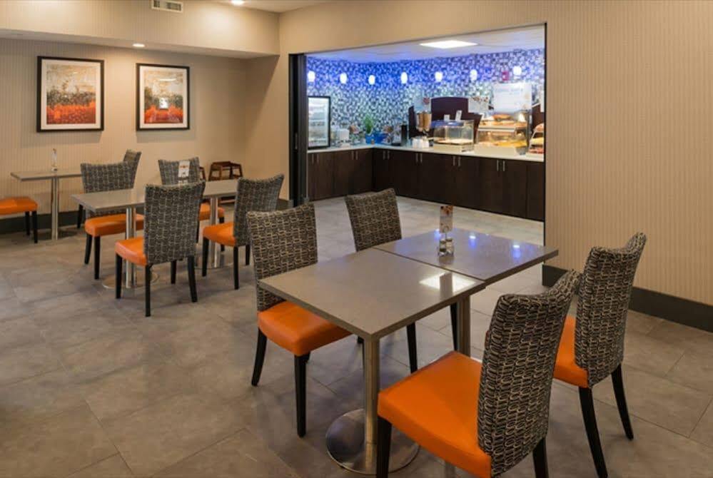 智选假日套房酒店-安提阿克 纳什维尔 外观 照片